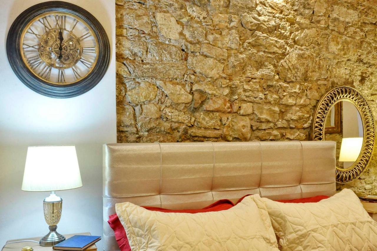 Venetian Suite Mitropolis By Konnect, Old Corfu Town Exterior photo